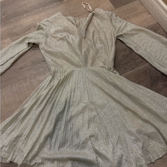 Vintage 70s Silver Metallic Disco DressParc Jrs Petite Sunburst Pleat Mini